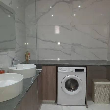 דירה Luxury One Bedroom - Seafront *