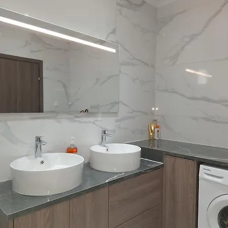 דירה Luxury One Bedroom - Seafront *