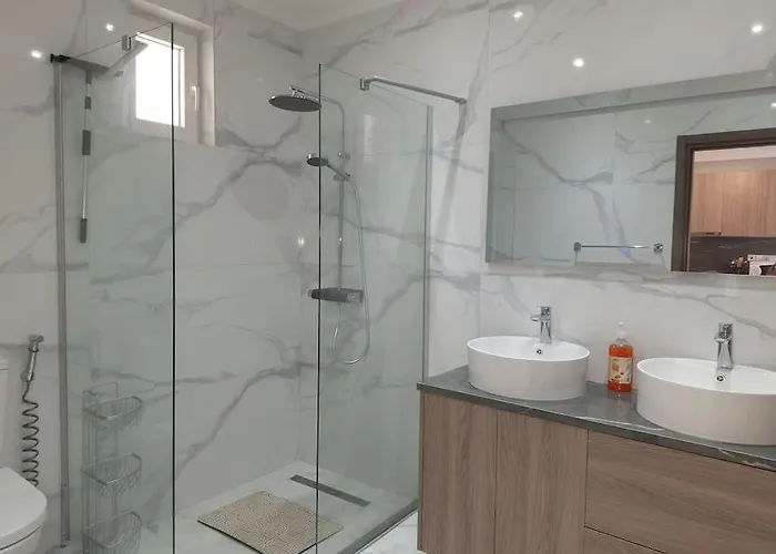 Luxury One Bedroom - Seafront Lejlighed Limassol